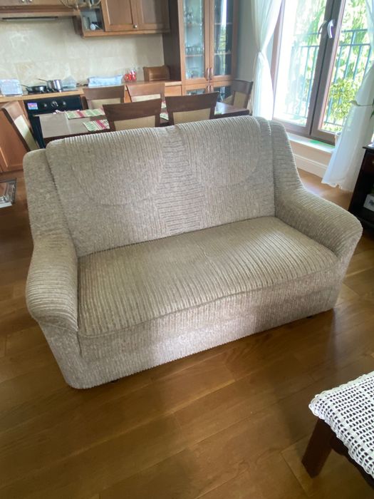 Sofa nierozkładana i fotel komplet