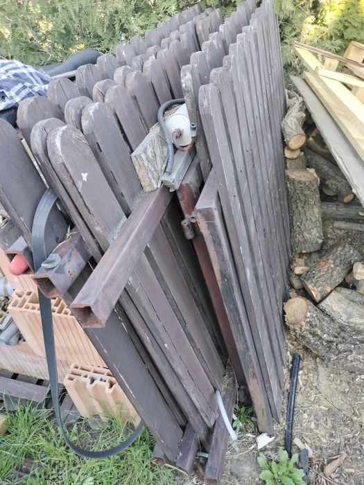 Ogrodzenie płot drewniany na profilach stalowych plus brama i słupki