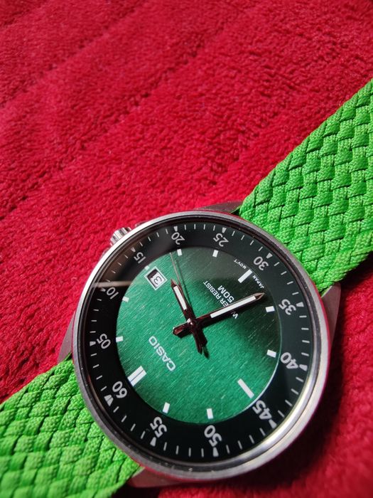 Zegarek Casio MTP zielony