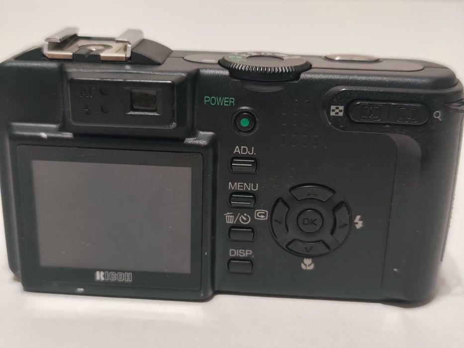 Retro aparat cyfrowy Ricoh Caplio GX  TIFF