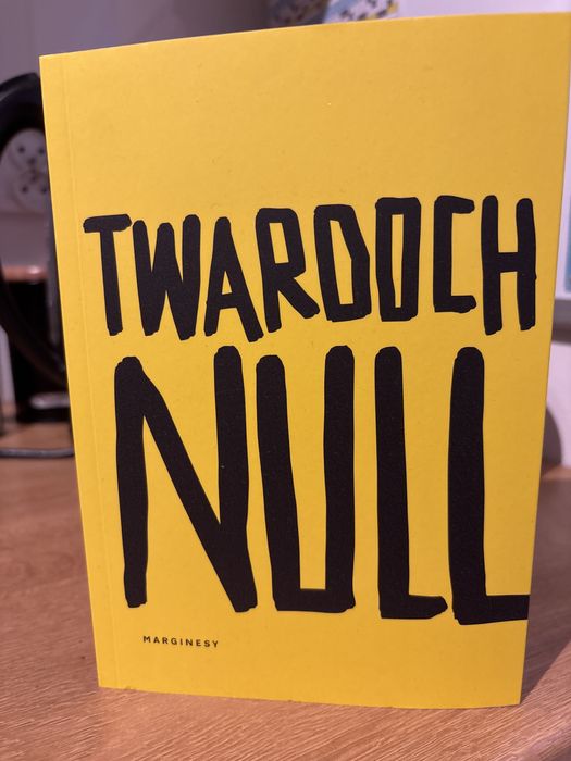 Twardoch Marginesy Null