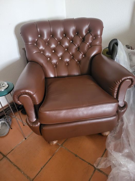 Cadeirão Chesterfield  como novo
