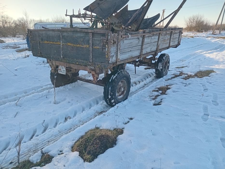 Прицеп 2 птс 4 на тягах