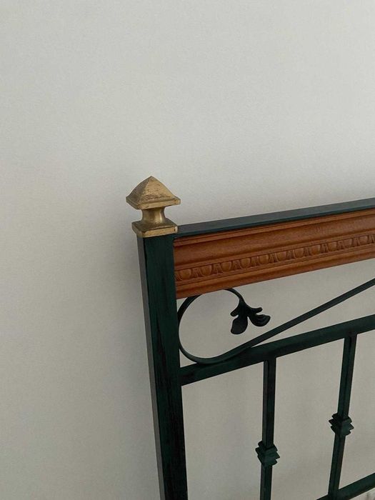 Cama de ferro em óptimo estado