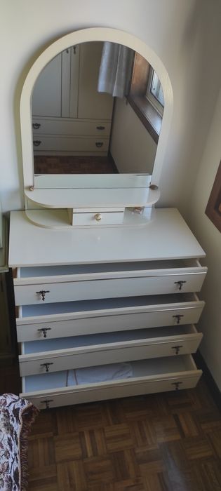 Cómoda de quarto (com espelho incluído)64585411455873120