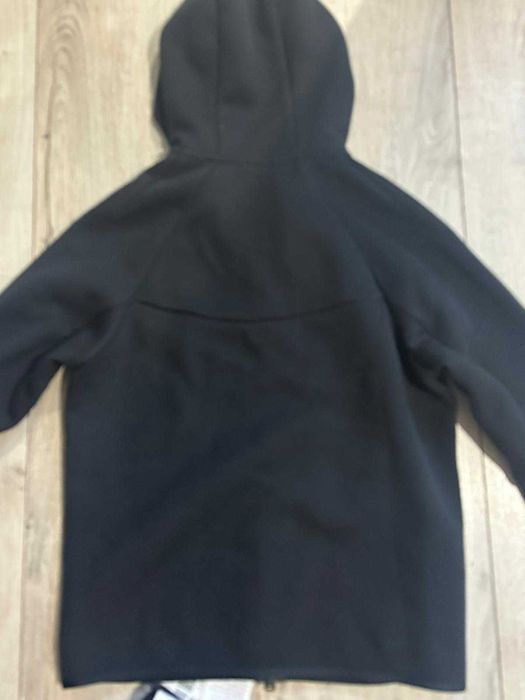 Orginalne dresy NIKE Tech