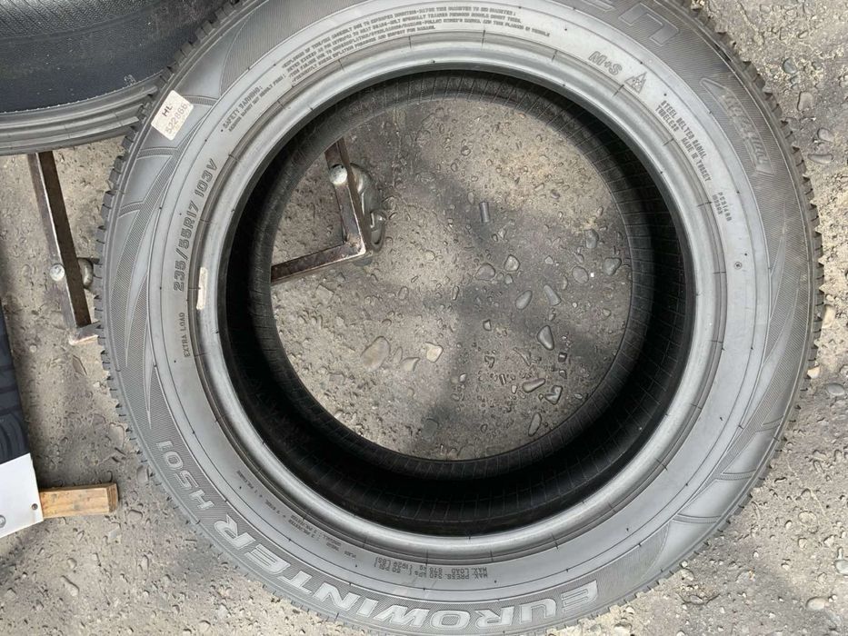 Шини 235/55 R17 Falken зима 2023 рік 7,5 мм