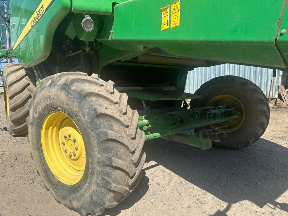 Комбайн зернозбиральний