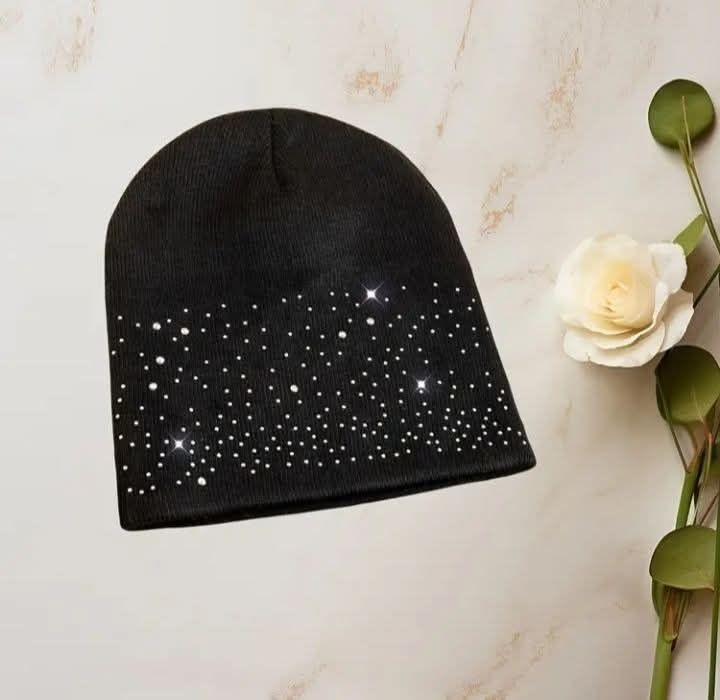 Шапки со стразами