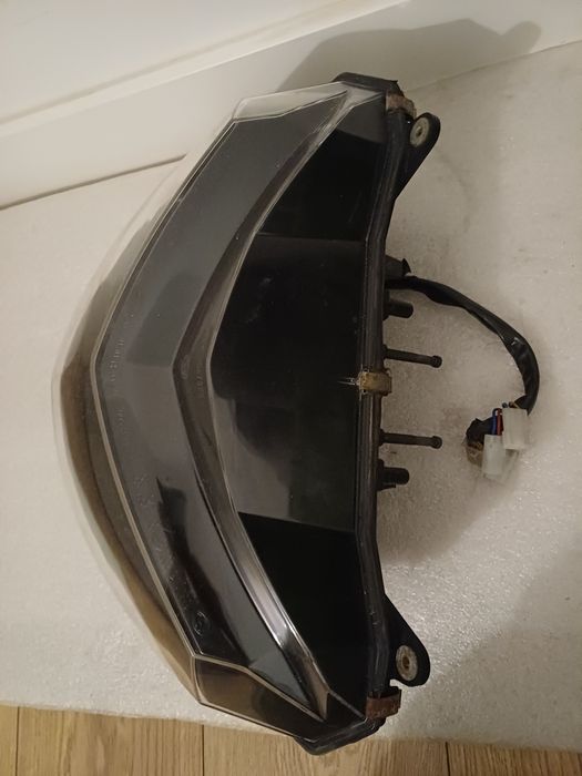 Lampa  Aprilia ETV 1000 Caponord reflektor