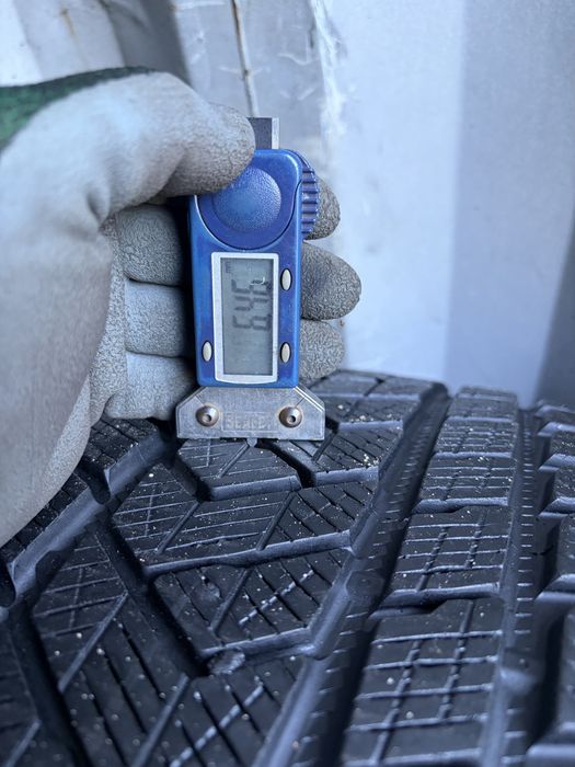 4 Opony Pirelli Scorpion Winter 275/35/22 104V 2025r.