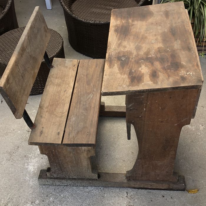 Secretarias de escola antigas