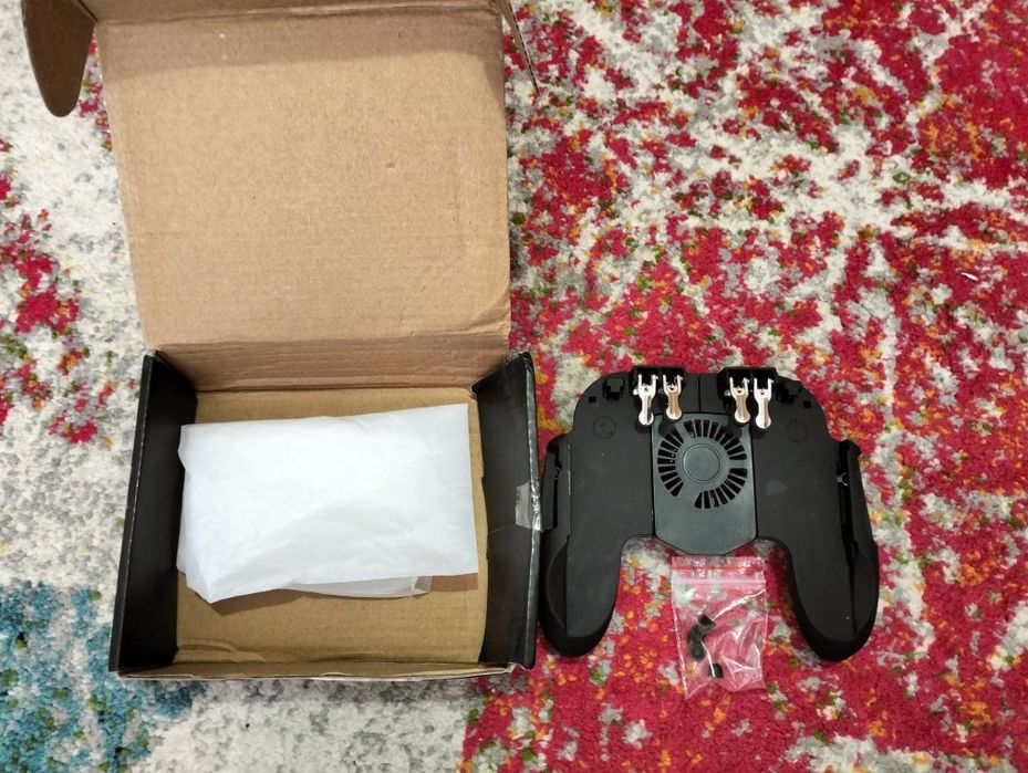 Геймпад для стрілянини