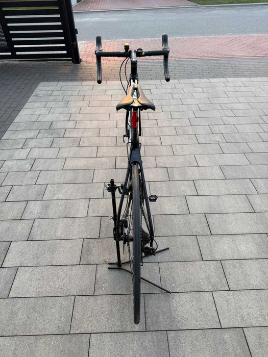 Sprzedam rower szosowy Giant