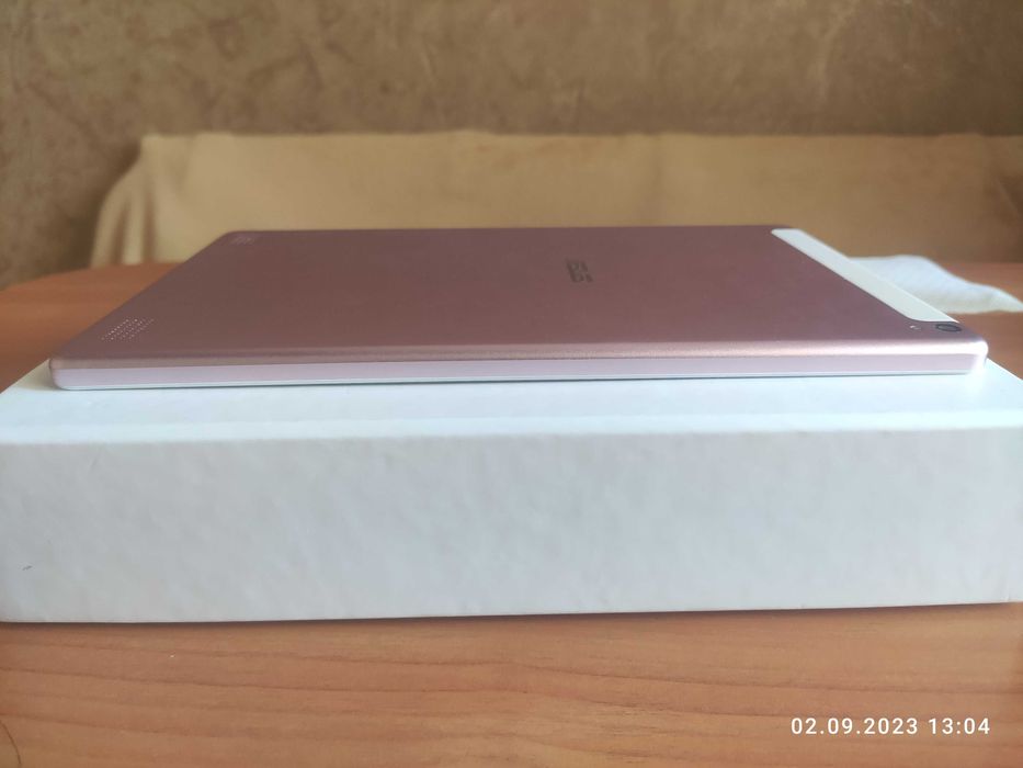 На запчасти или под восстановление Asus x pad 10