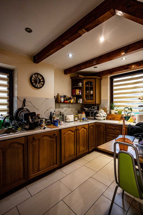 Na sprzedaż duży dom w centrum miejscowości