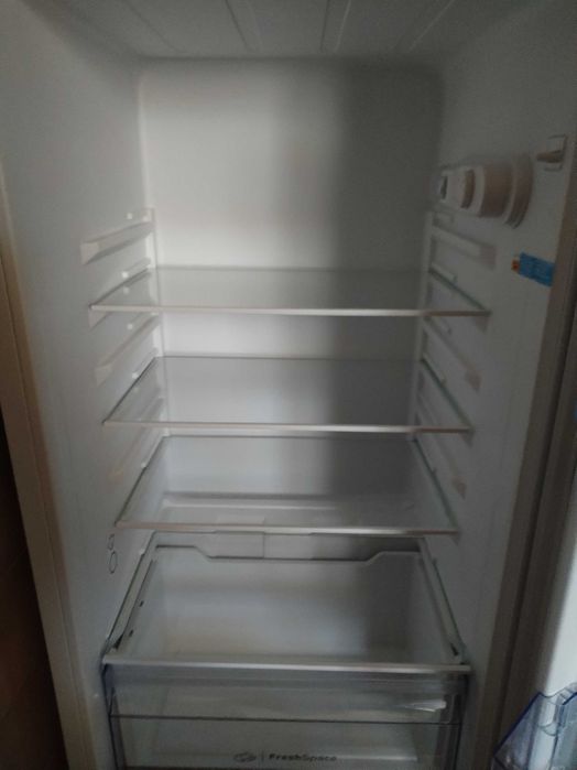 Frigorífico indesit