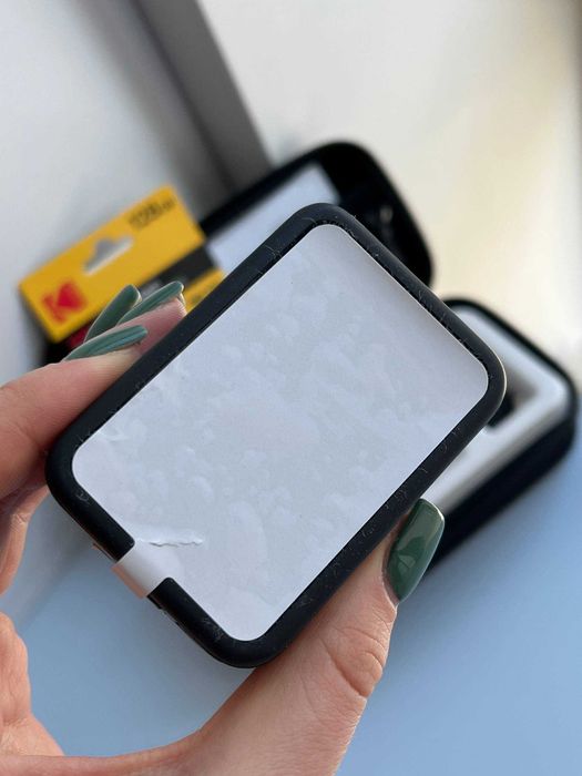 Екшн-камера GoPro Hero 10 з захисними плівками