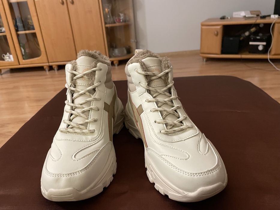 Damskie botki ocieplane