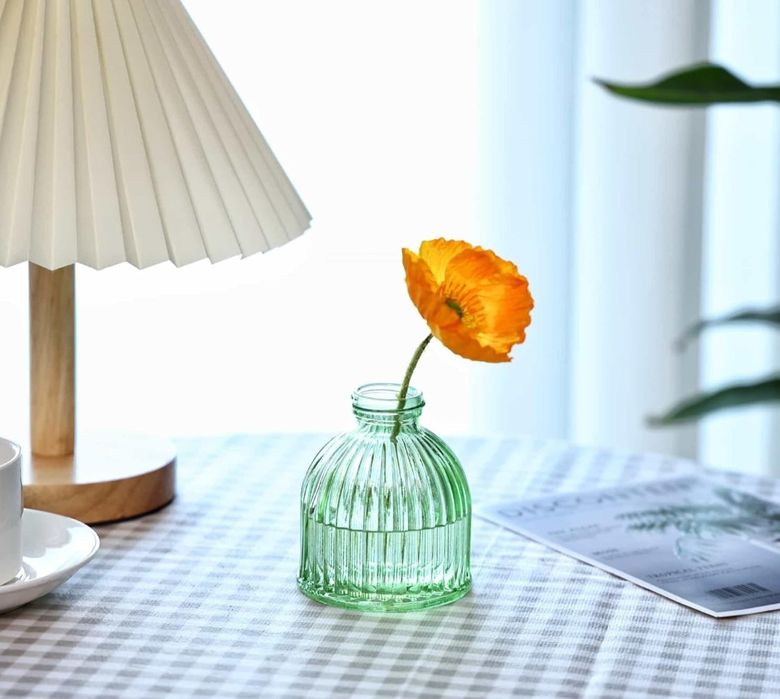 6 szt Małe Wazony szklane.