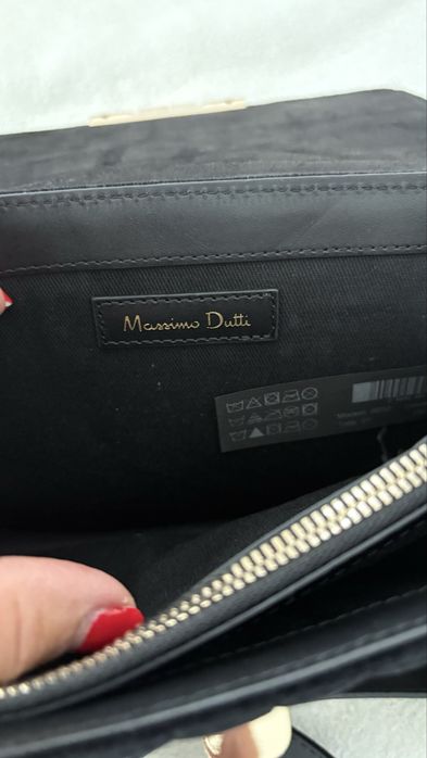 Carteira veludo preto Massimo Dutti