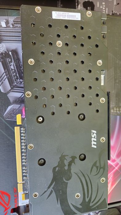 Defective AMD 390X Graphics Card436900160131584003