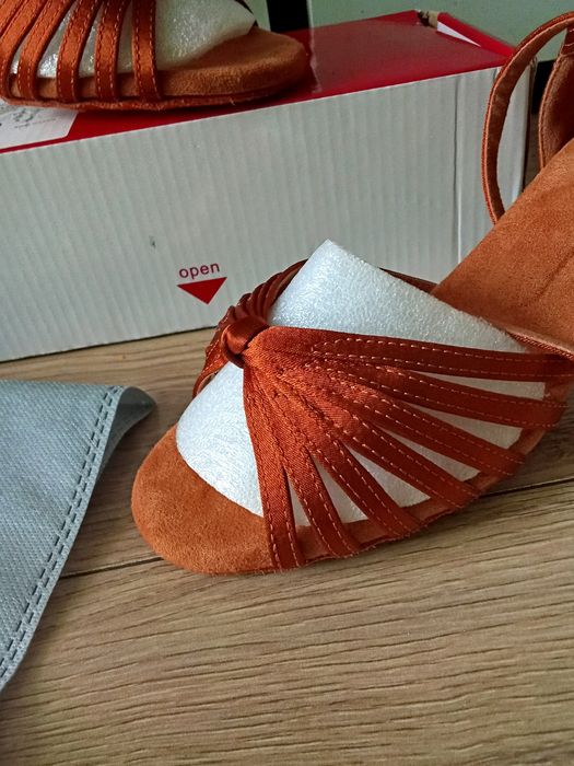 Buty do tańca latynoamerykańskiego