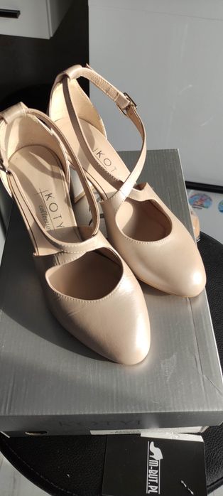 Buty Kotyl perłowe