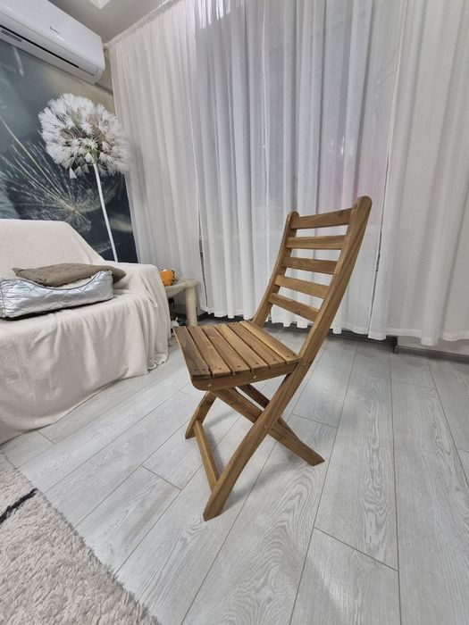 Стол со стульями деревянные