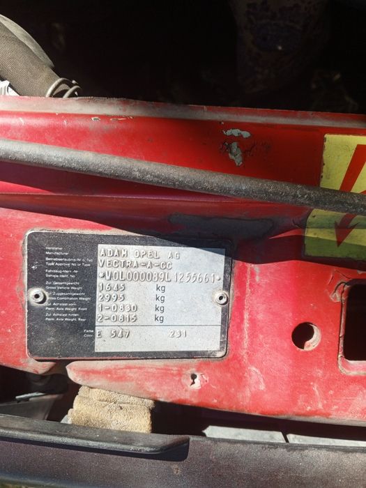 Продам Опель Вектра А, в боевом ходу за 62000 торг