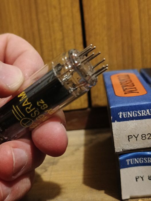 Lampy elektronowe PY82 Tungsram