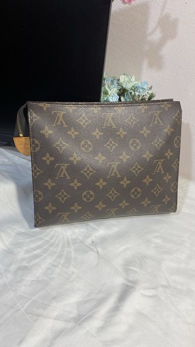 Сумка louis vuitton toiletry pouch 26 в канве monogram