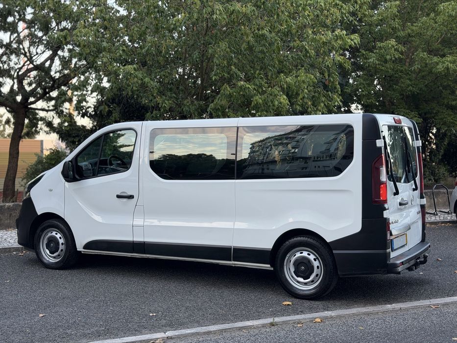 Opel Vivaro — fotografia 4