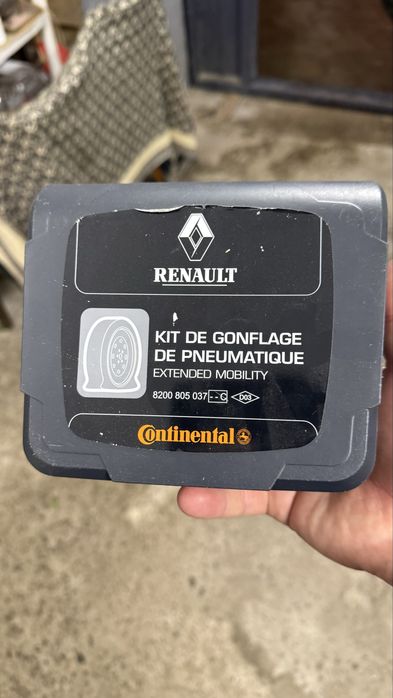 Продам оригінальний компресор рено