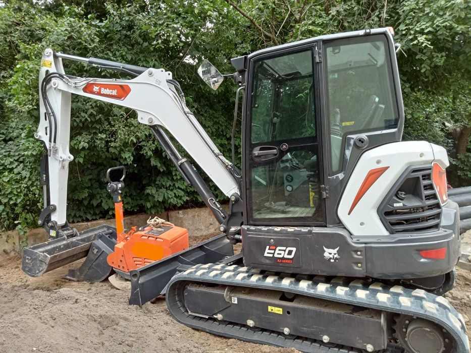 Usługi minikoparką do 6 ton - Bobcat - szybko i solidnie - wynajem