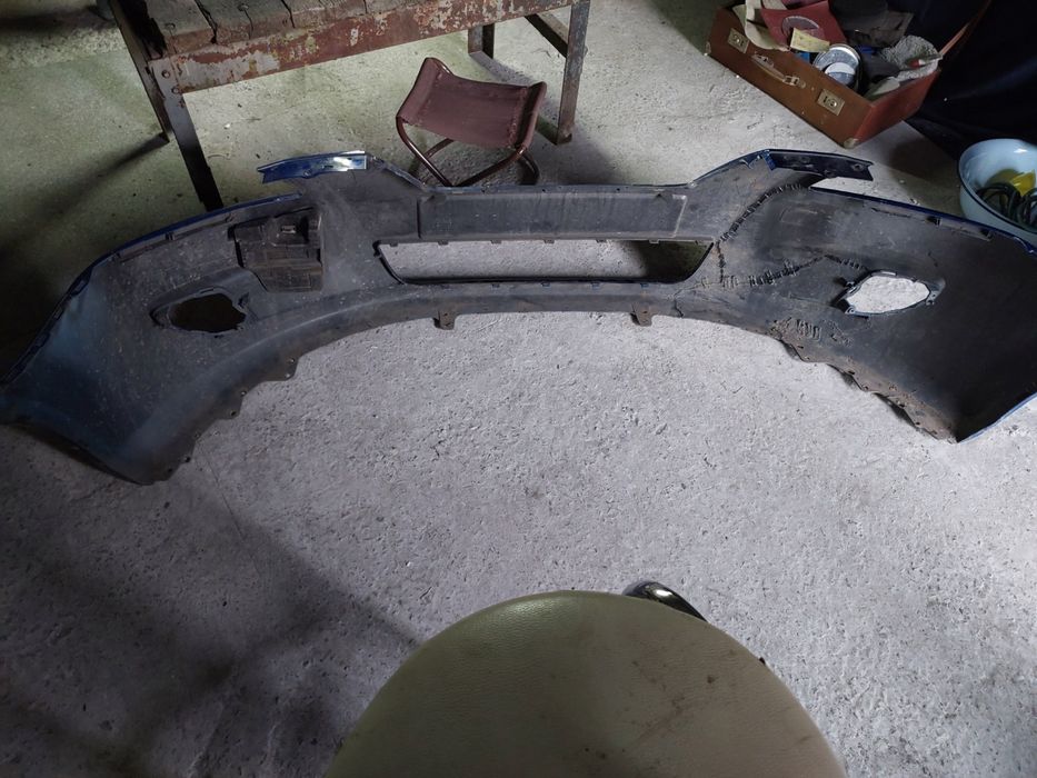 Передній бампер Kia ceed 2008 року