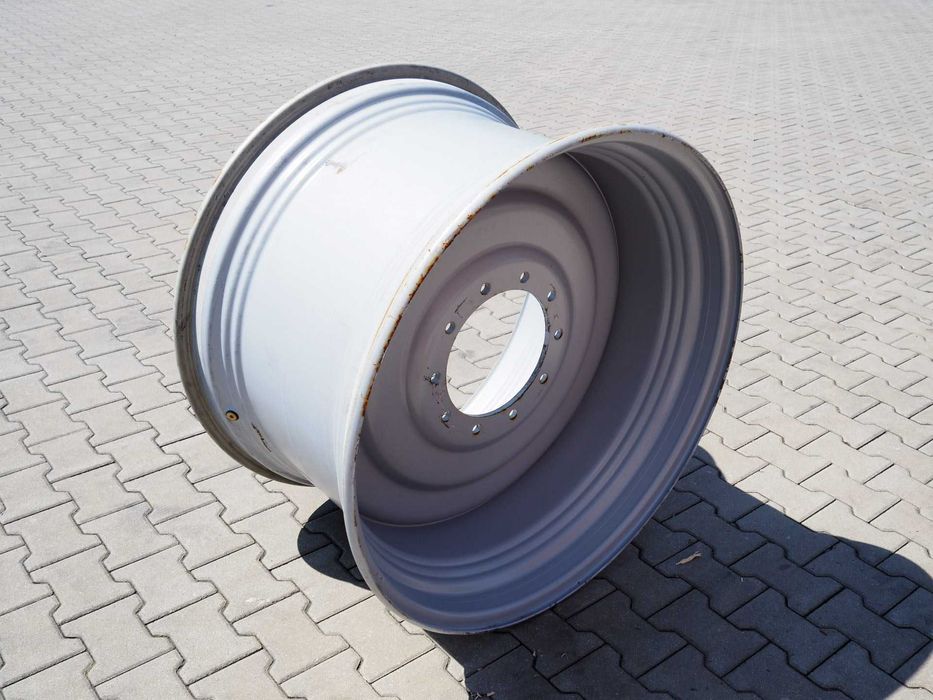 Felga, koło tarczowe - tył, ciągnik rolniczy / traktor