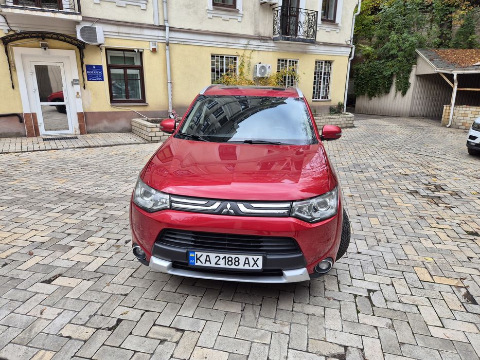 Mitsubishi Outlander