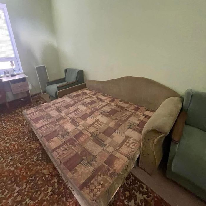 Частина будинку з місцем  для авто вільна з 12 лютого