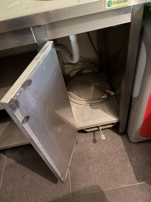 Balcão em inox com pio