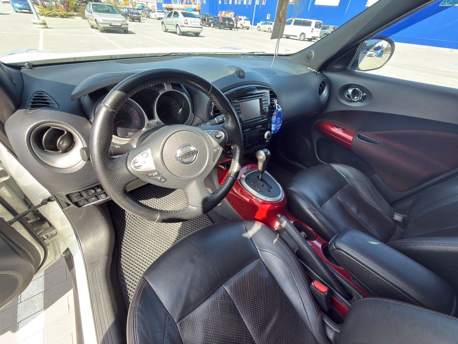 Nissan Juke 2012 року