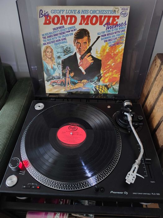 Geoff Love & His Orchestra – Big Bond Movie Themes