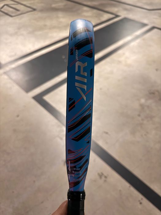 Vendo raquete de padel Babolat air veron de 2024 nova