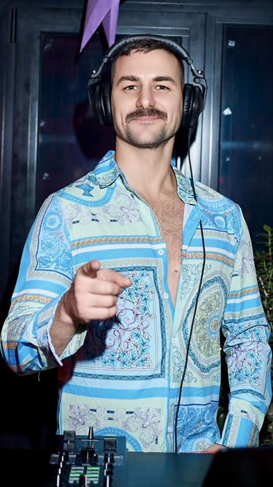 Діджей, диджей, dj