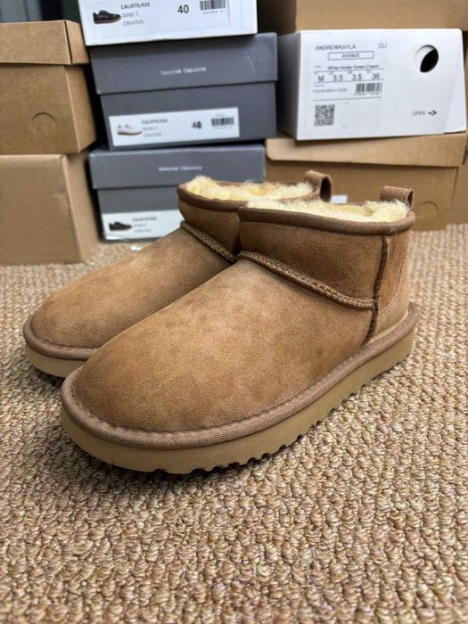 UGG Classic Ultra mini R.38
