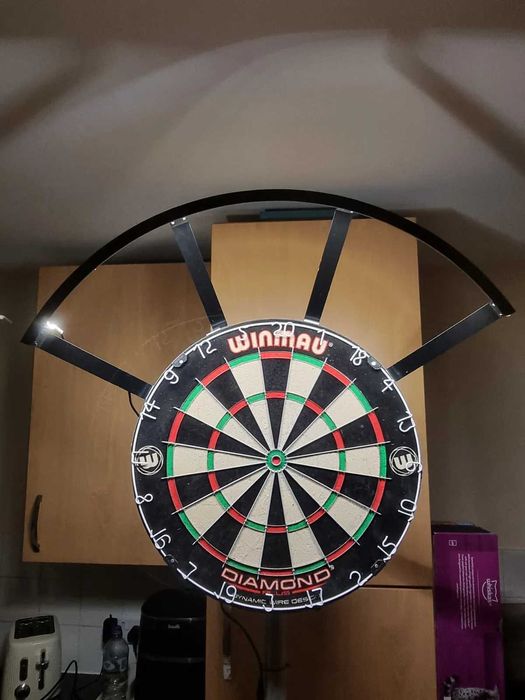 Winmau Polaris 120 , oświetlenie do darta
