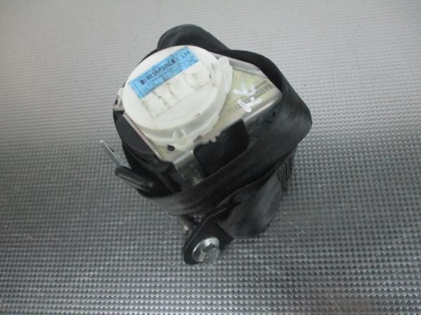 Cinto trás esquerdo FORD Ka (RU8)