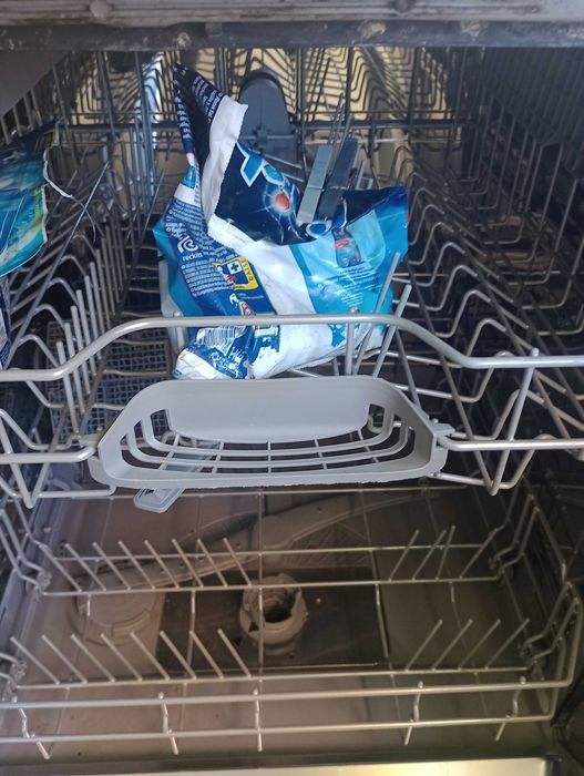 Vendo coisa para casa,