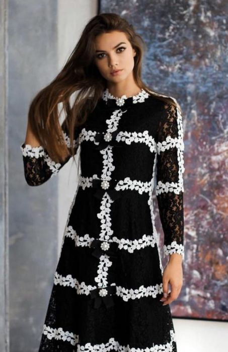 Lindo vestido de renda Bubbles-BBCO L