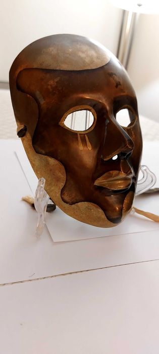Máscaras de Decoração Preto e Dourado Mardi Gras